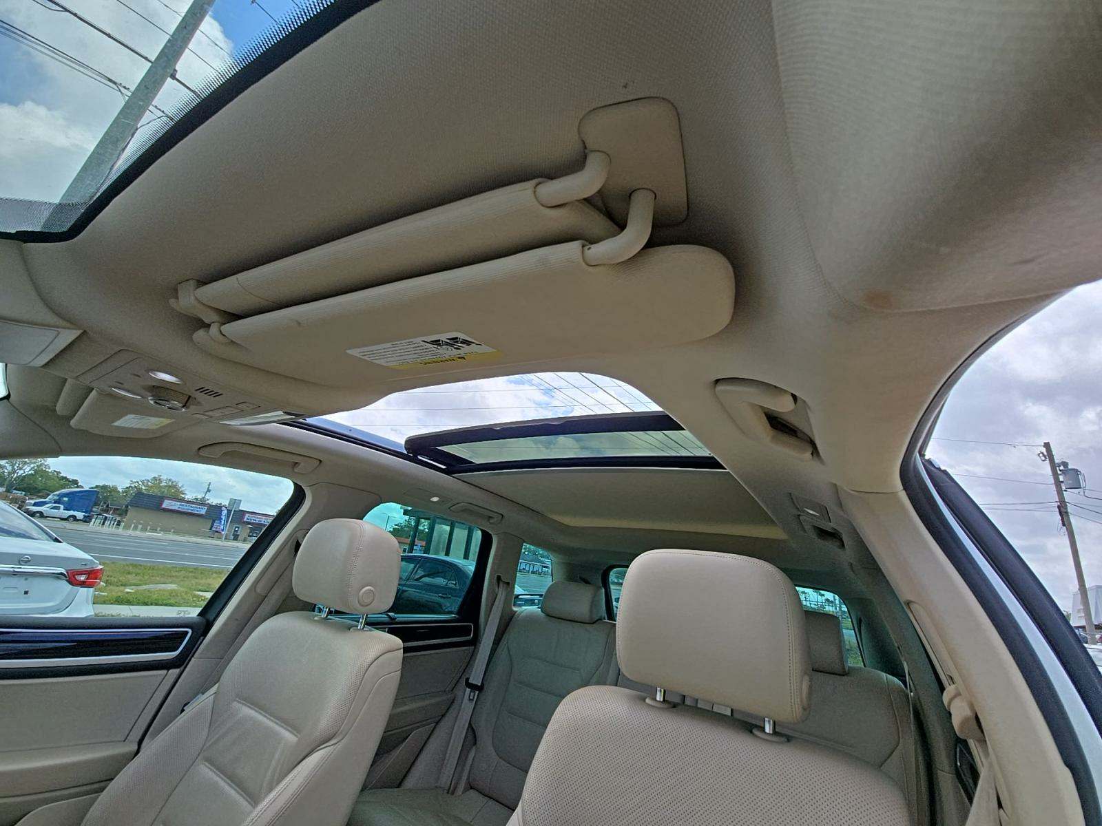 2017 Volkswagen Touareg 3.6L Executive AWD