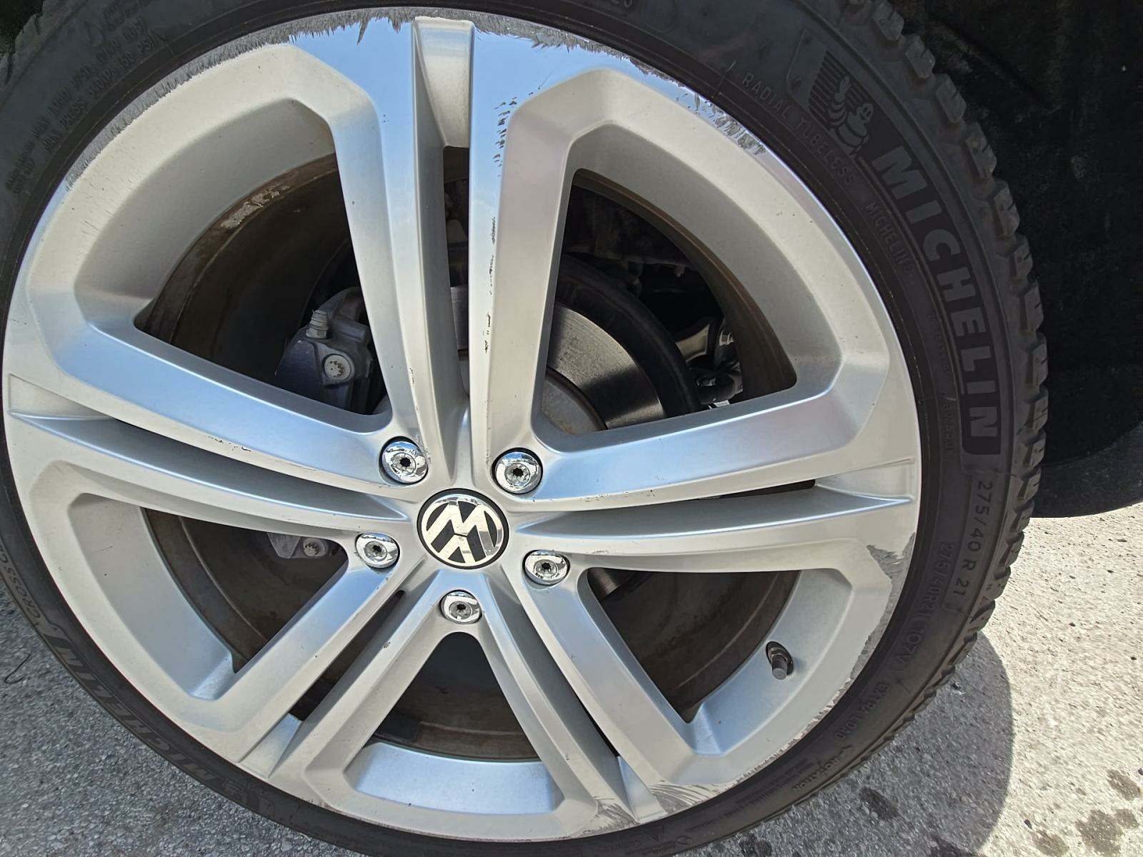 2017 Volkswagen Touareg 3.6L Executive AWD