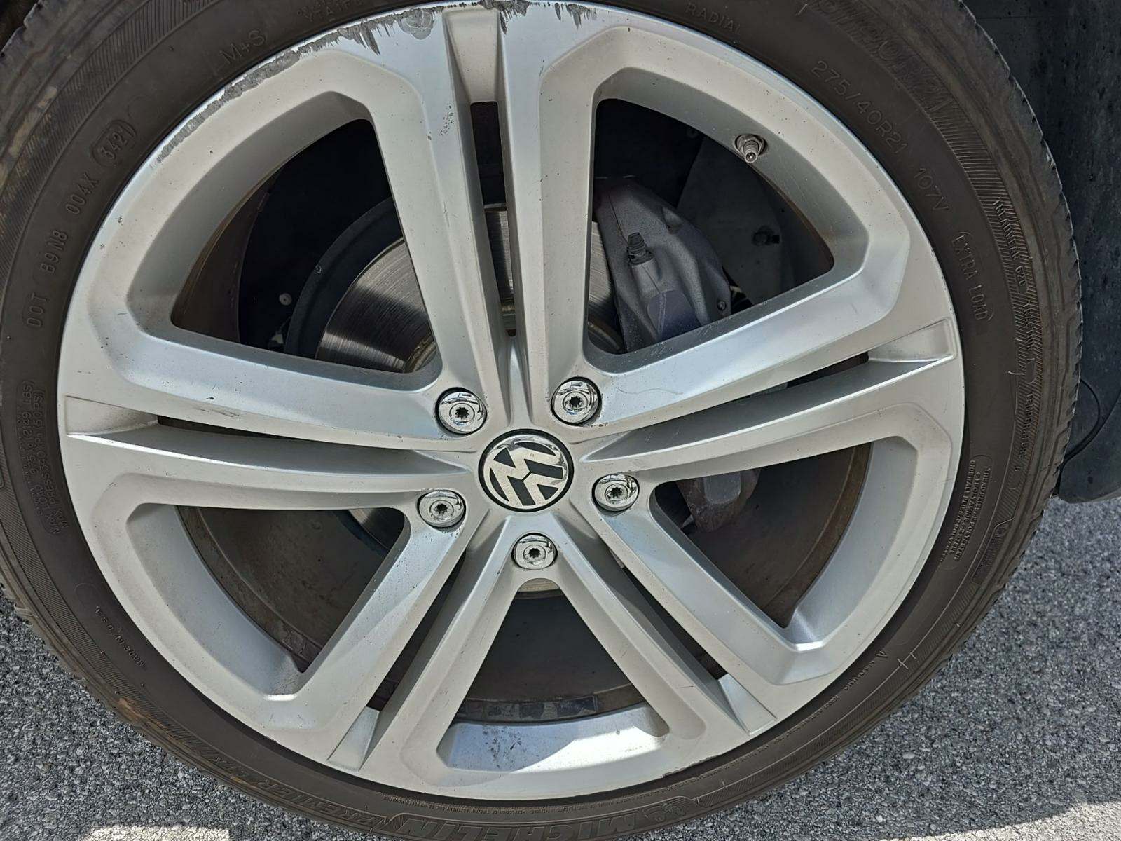 2017 Volkswagen Touareg 3.6L Executive AWD