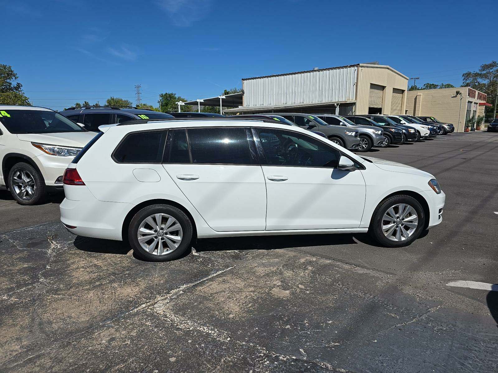2017 Volkswagen Golf 1.8T S AWD