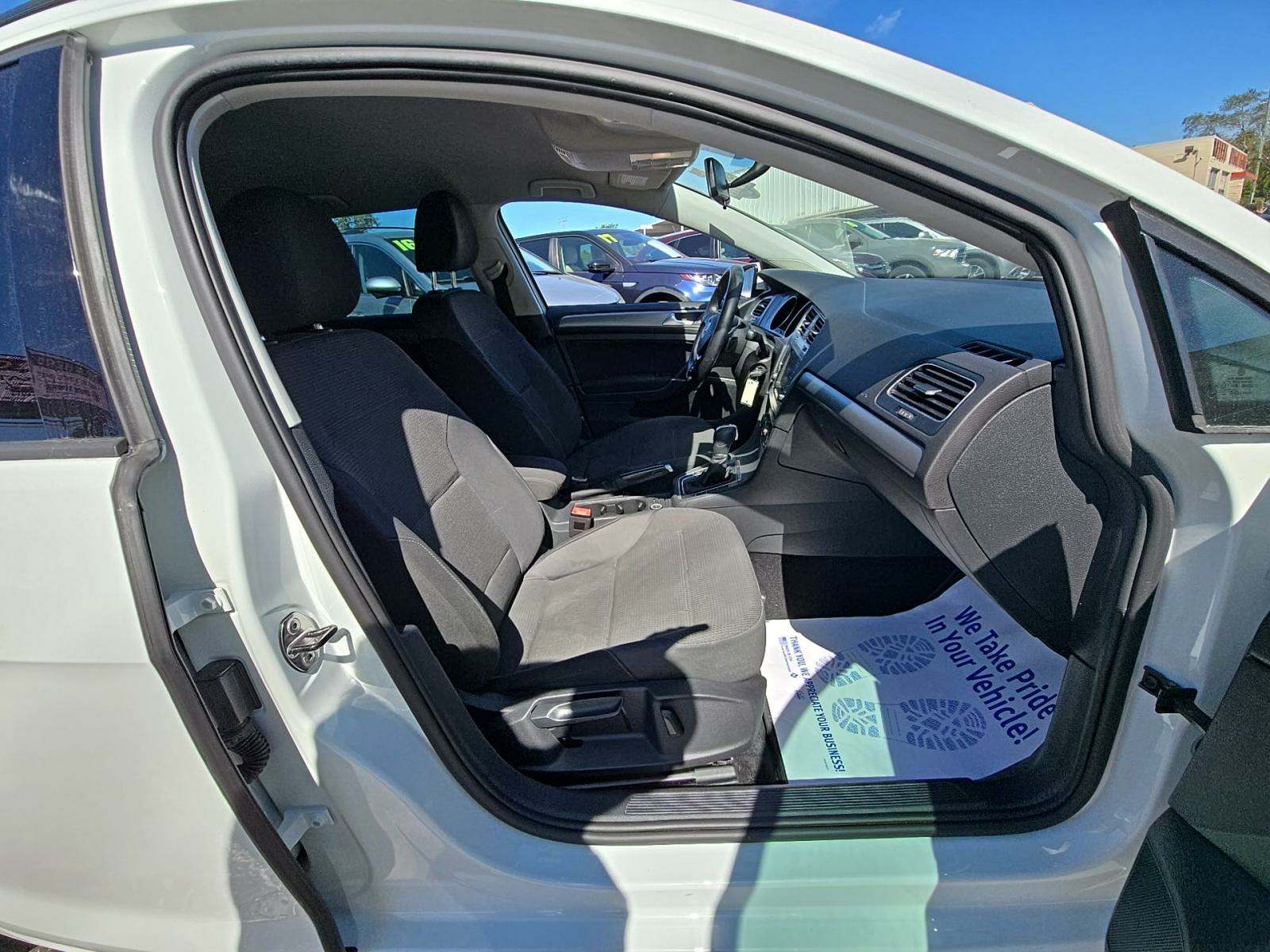 2017 Volkswagen Golf 1.8T S AWD