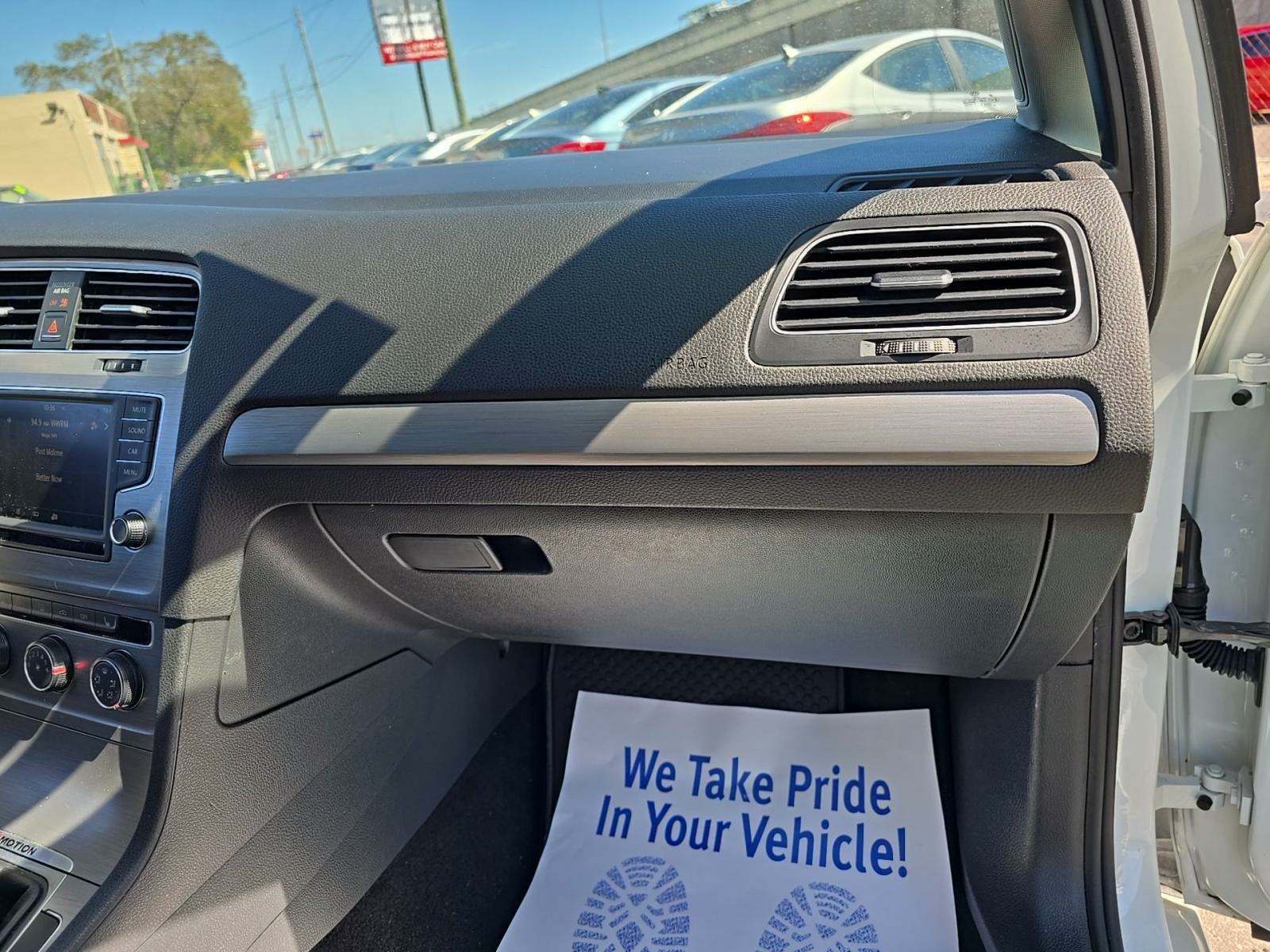 2017 Volkswagen Golf 1.8T S AWD