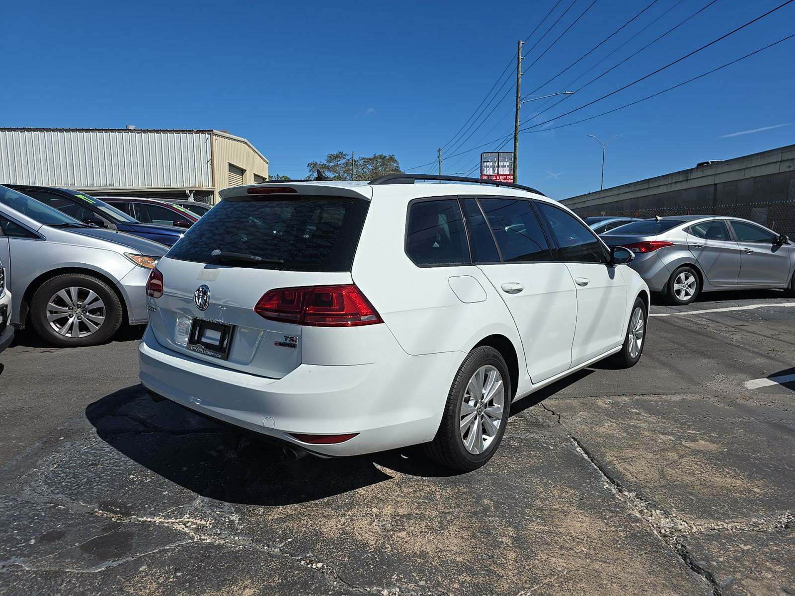 2017 Volkswagen Golf 1.8T S AWD