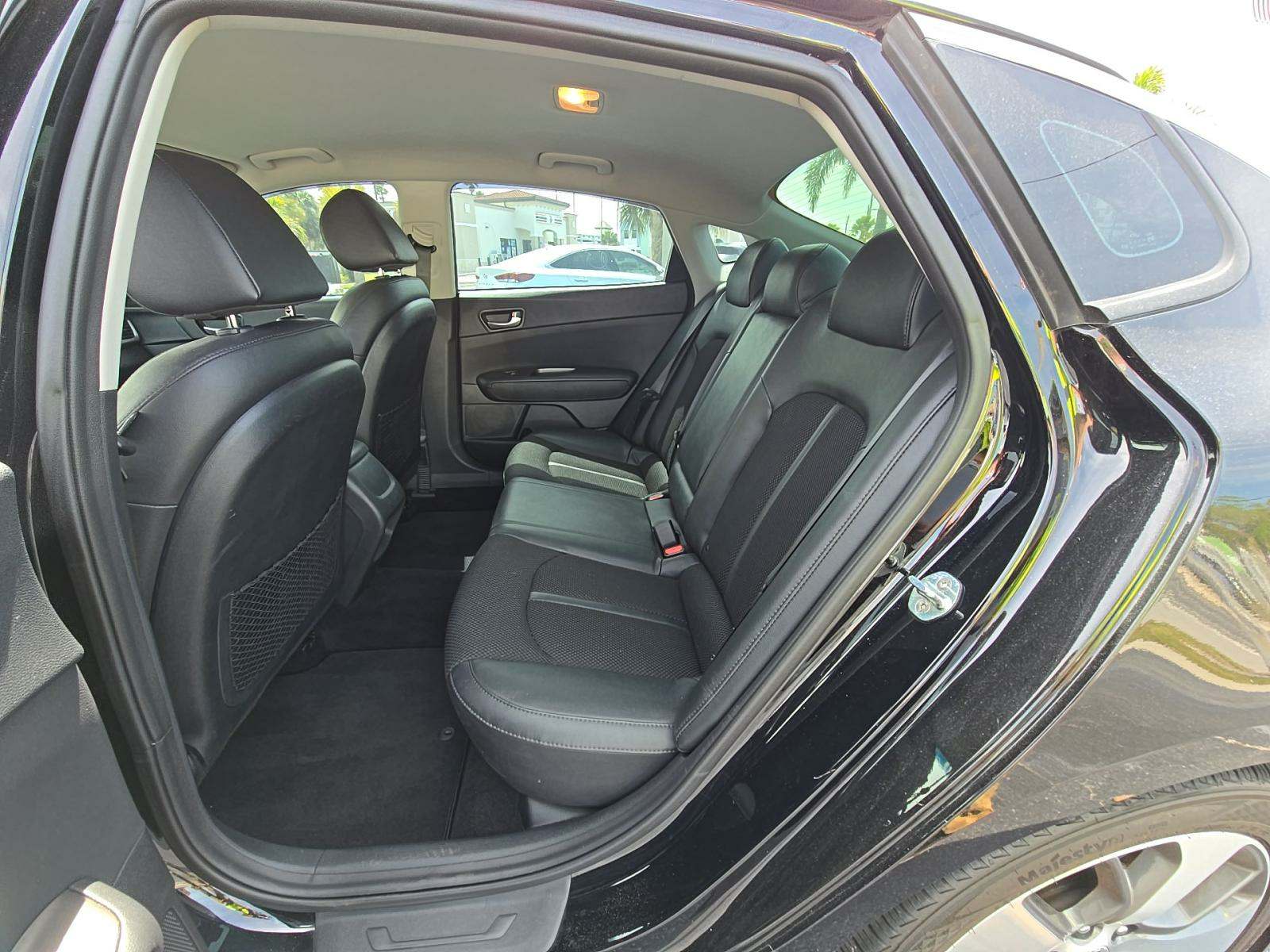 2019 Kia Optima S FWD