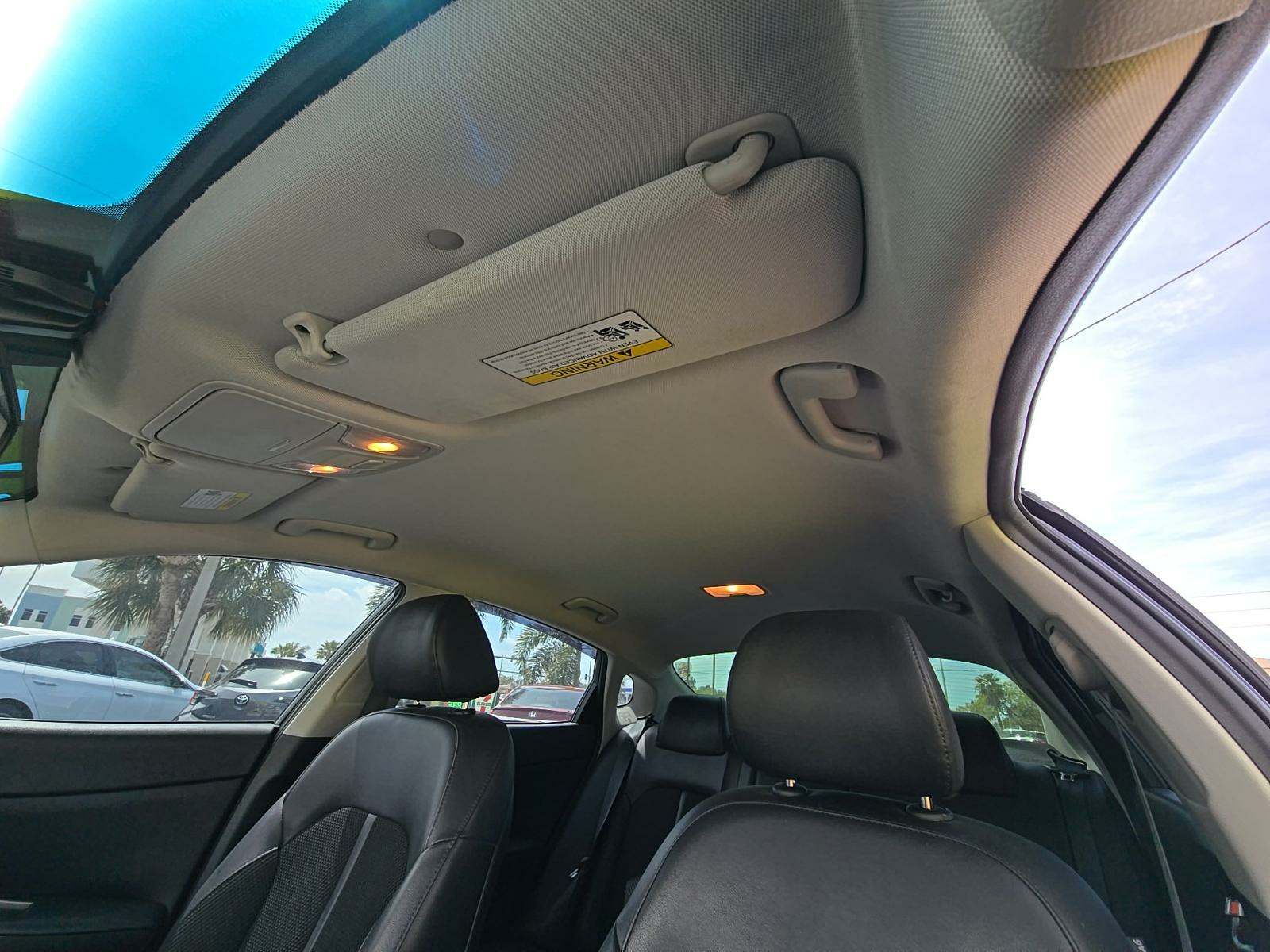 2019 Kia Optima S FWD