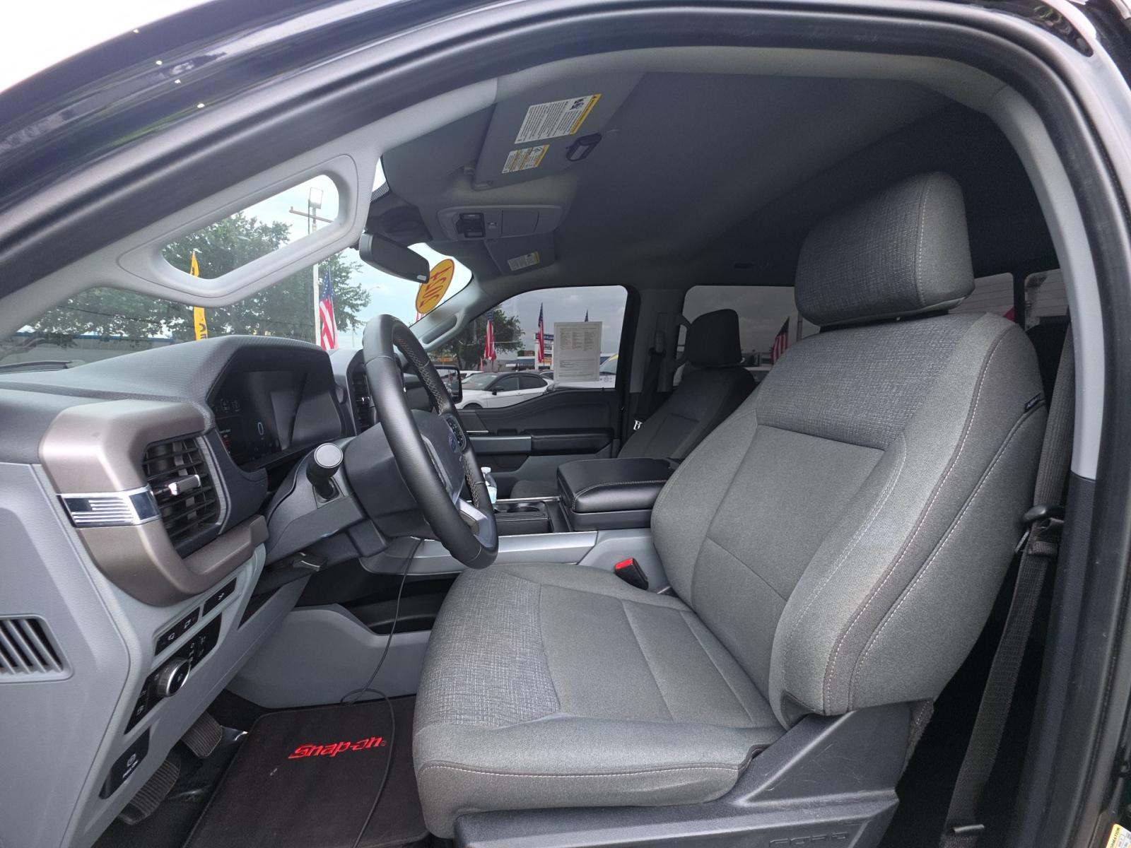 FORD F-150 - 2