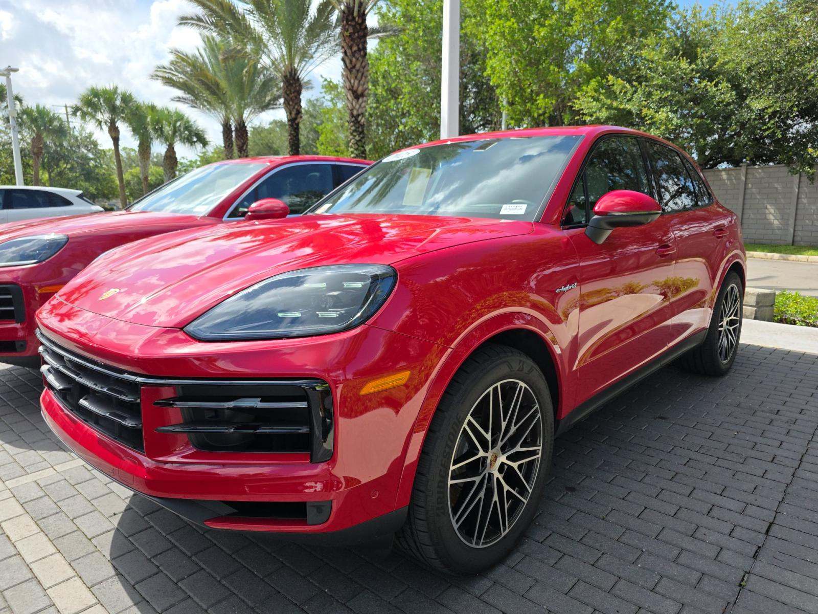 2025 Porsche Cayenne E-Hybrid AWD