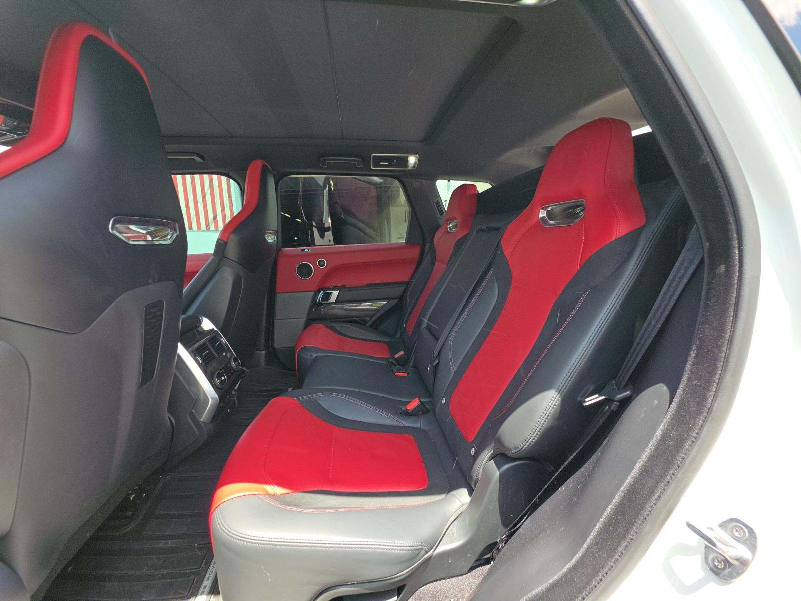 2022 Land Rover Range Rover Sport SVR Carbon Edition AWD