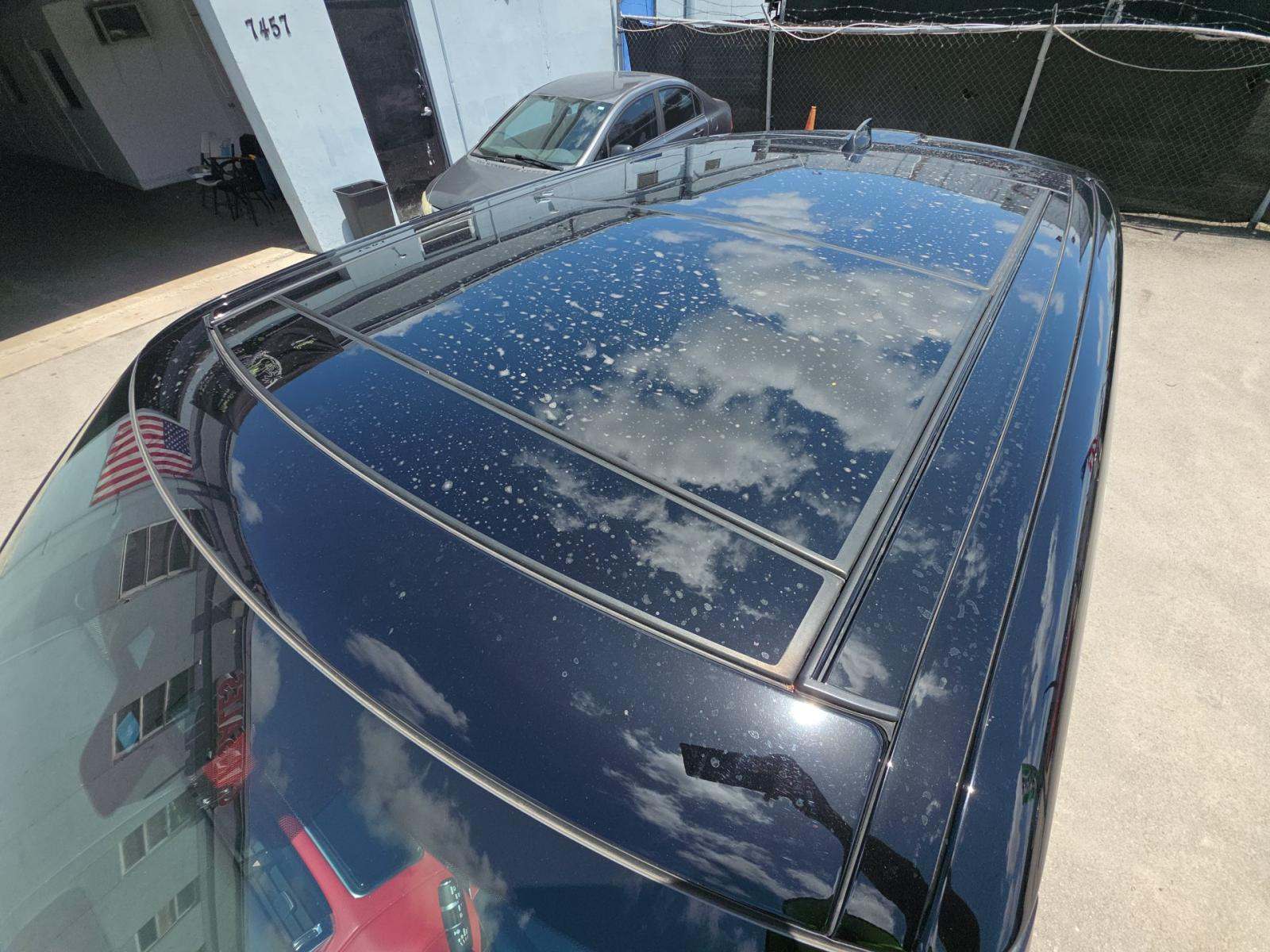 2022 Land Rover Range Rover Sport SVR Carbon Edition AWD