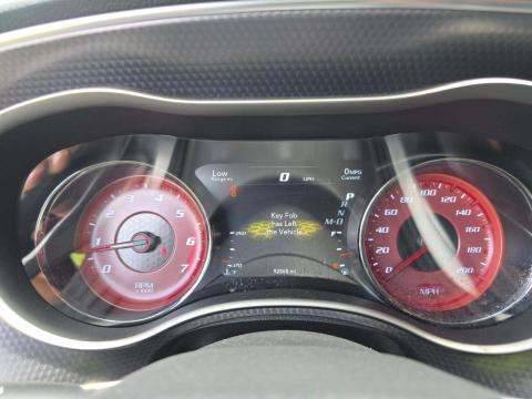 DODGE SRT HELLCAT - 9