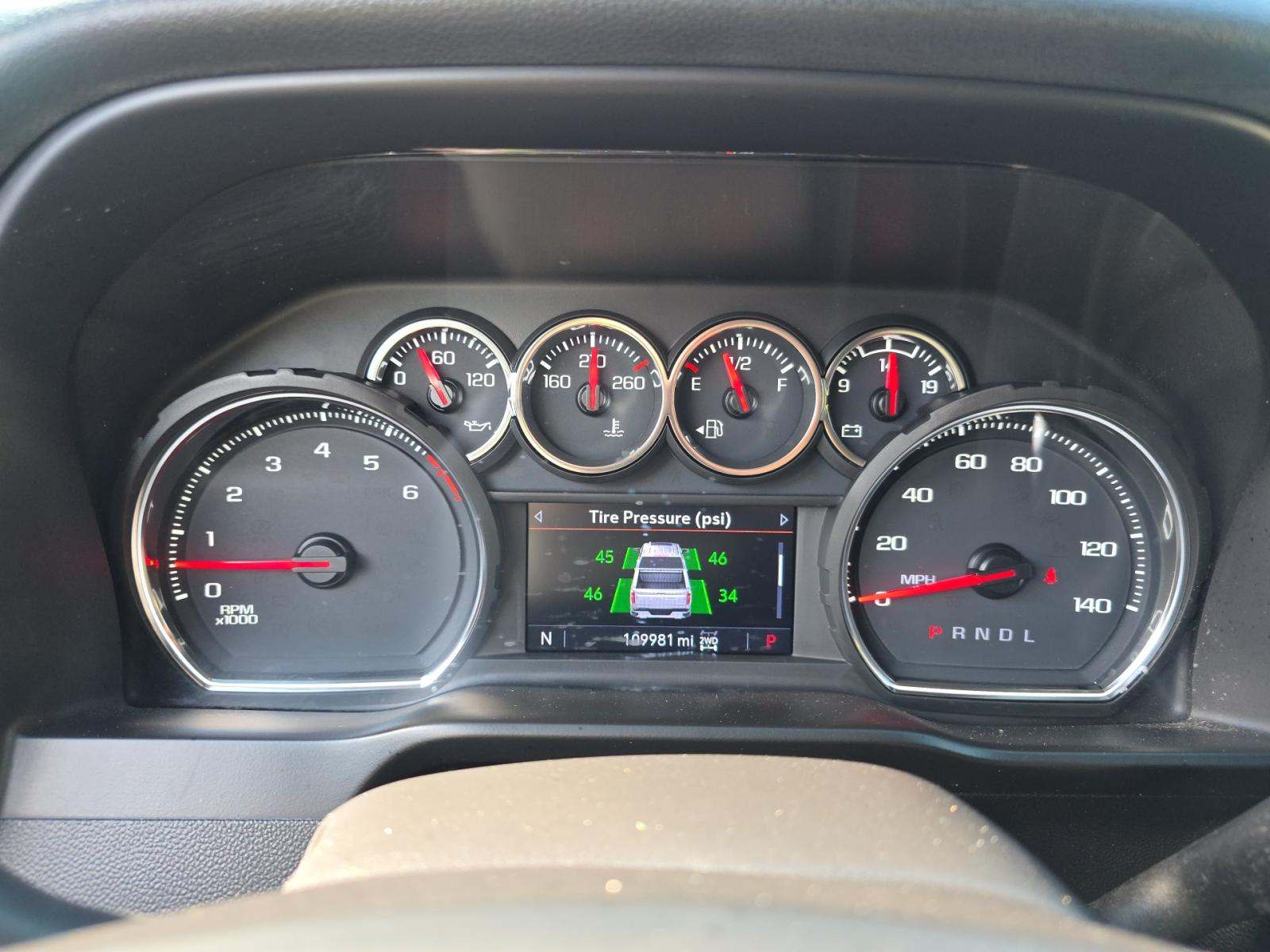 CHEVROLET SILVERADO - 5