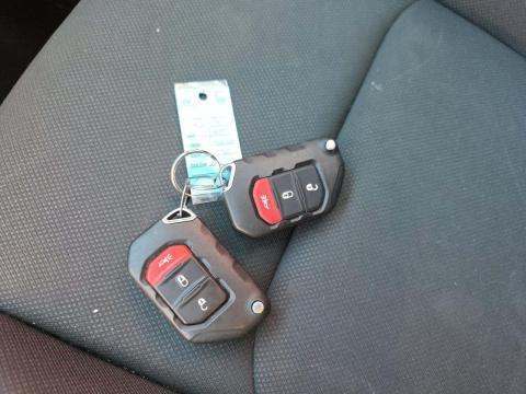 JEEP UNLIMITED SAHARA - 4