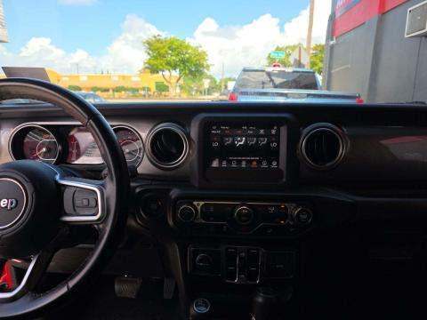 JEEP UNLIMITED SAHARA - 6