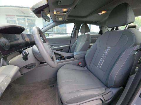 HYUNDAI SEL CONVENIENCE - 2