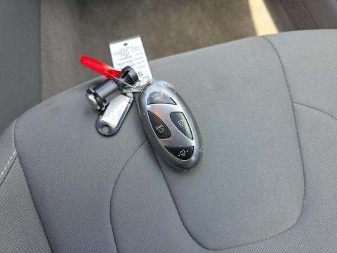 HYUNDAI SEL CONVENIENCE - 4