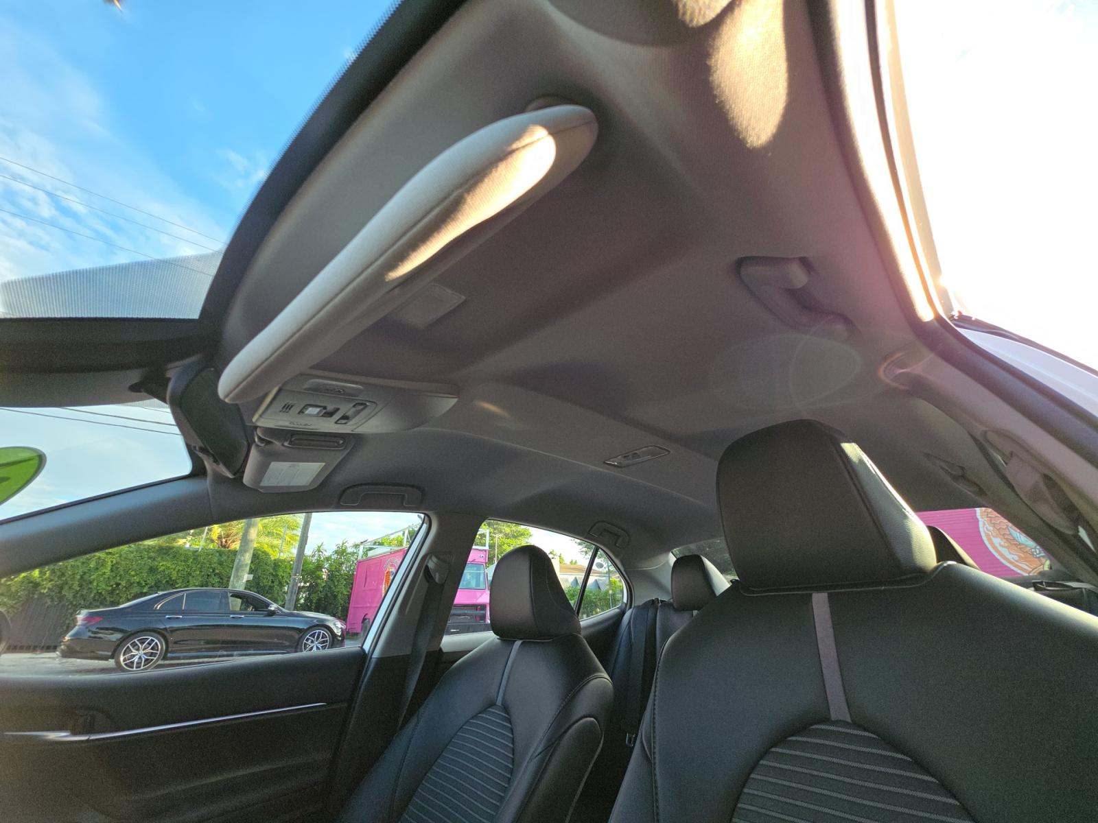 2024 Toyota Camry SE FWD