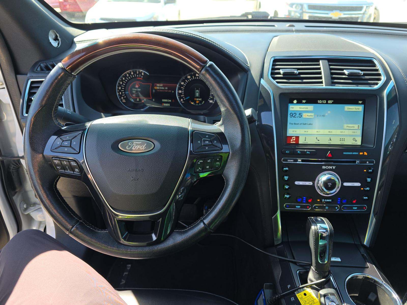 FORD EXPLORER - 10