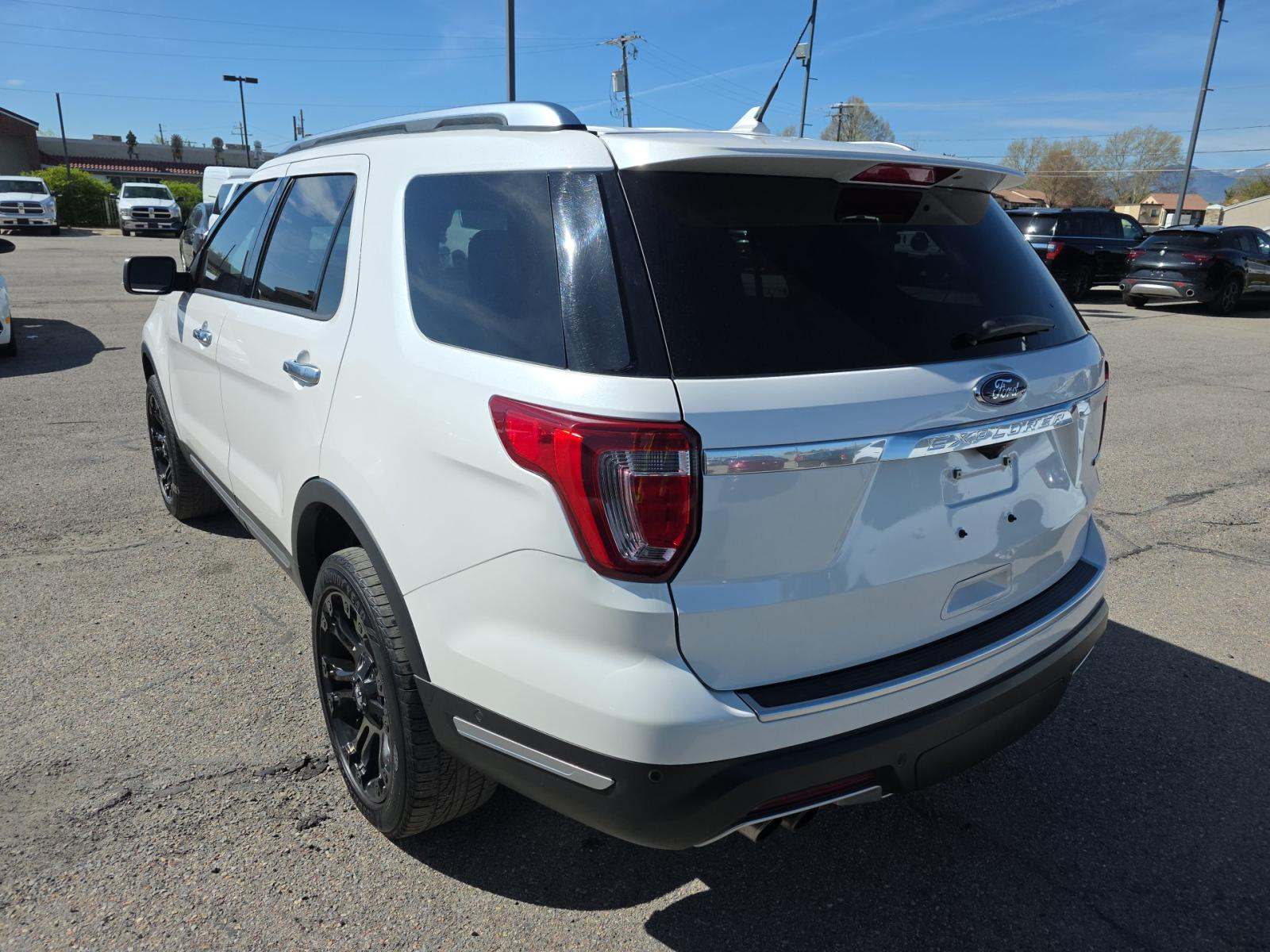 FORD EXPLORER - 2