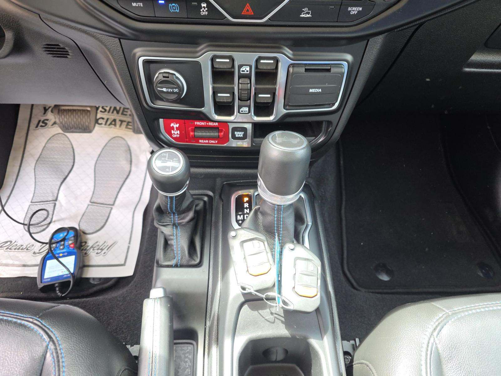 JEEP 4XE RUBICON - 8