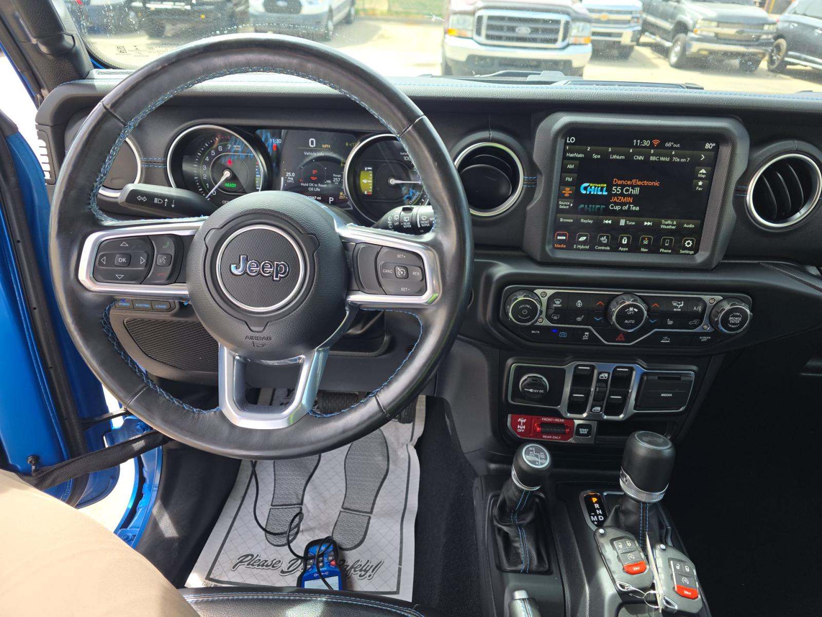 JEEP 4XE RUBICON - 10