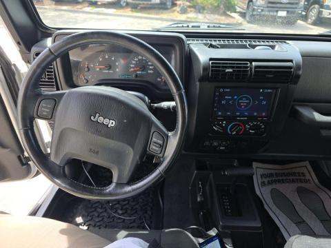 JEEP UNLIMITED LWB - 10