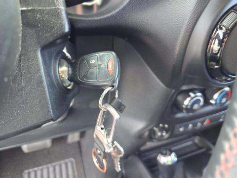 JEEP UNLIMITED SAHARA ALTITUDE EDITION - 8