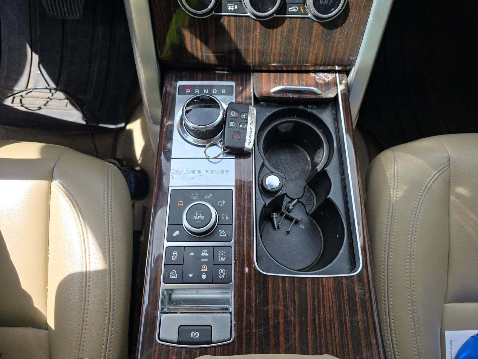 LAND ROVER RANGE ROVER - 8