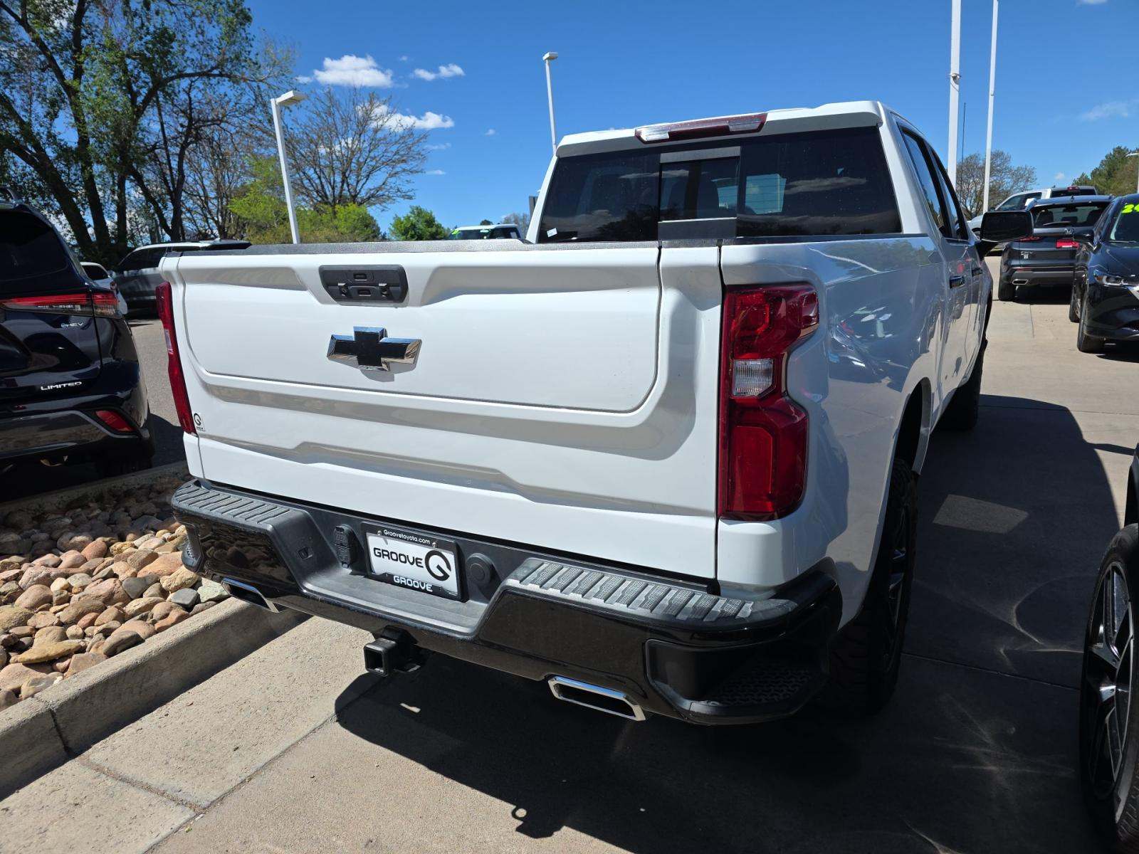 CHEVROLET SILVERADO - 3