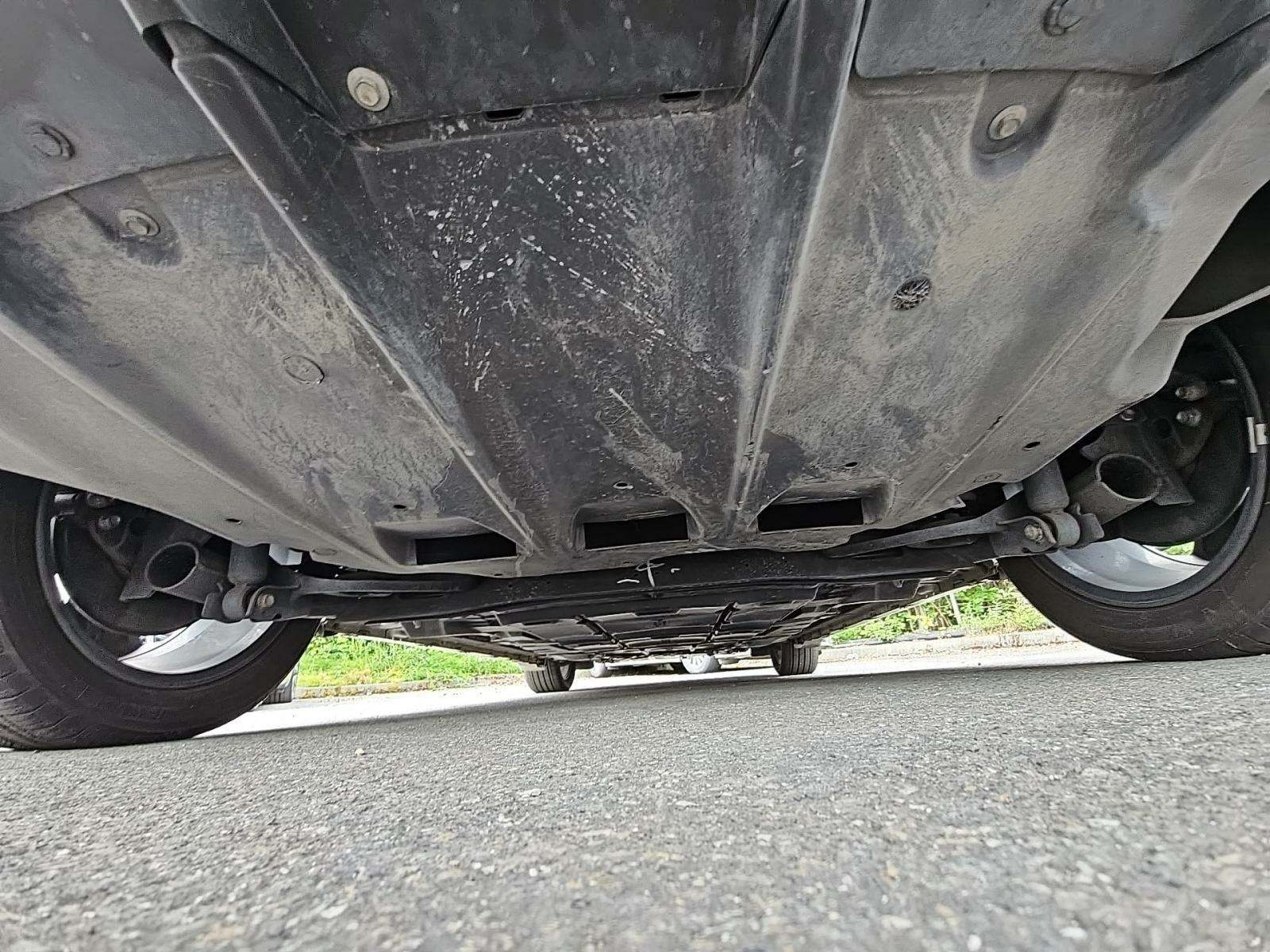 2022 Nissan LEAF SV FWD