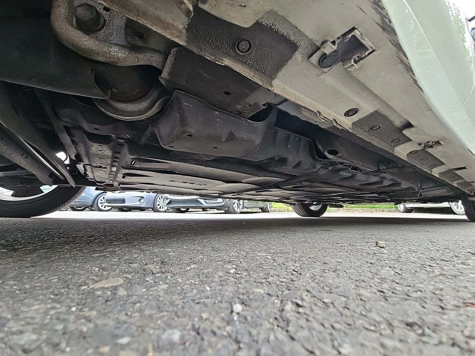 2022 Nissan LEAF SV FWD