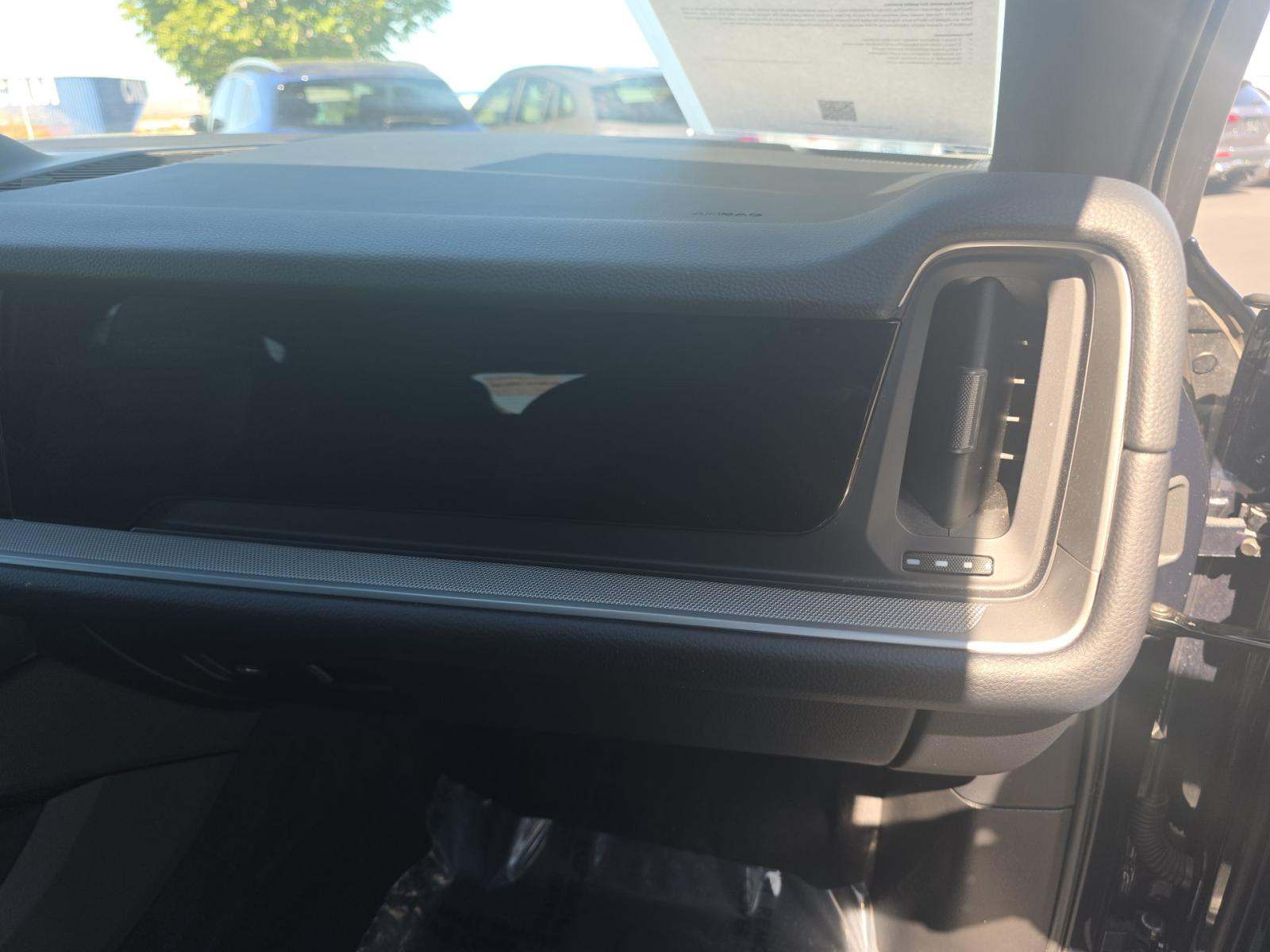 2024 Porsche Cayenne Base AWD