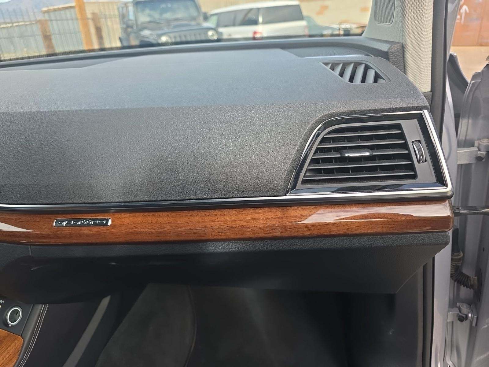 2023 Audi Q5 S line Premium Plus AWD