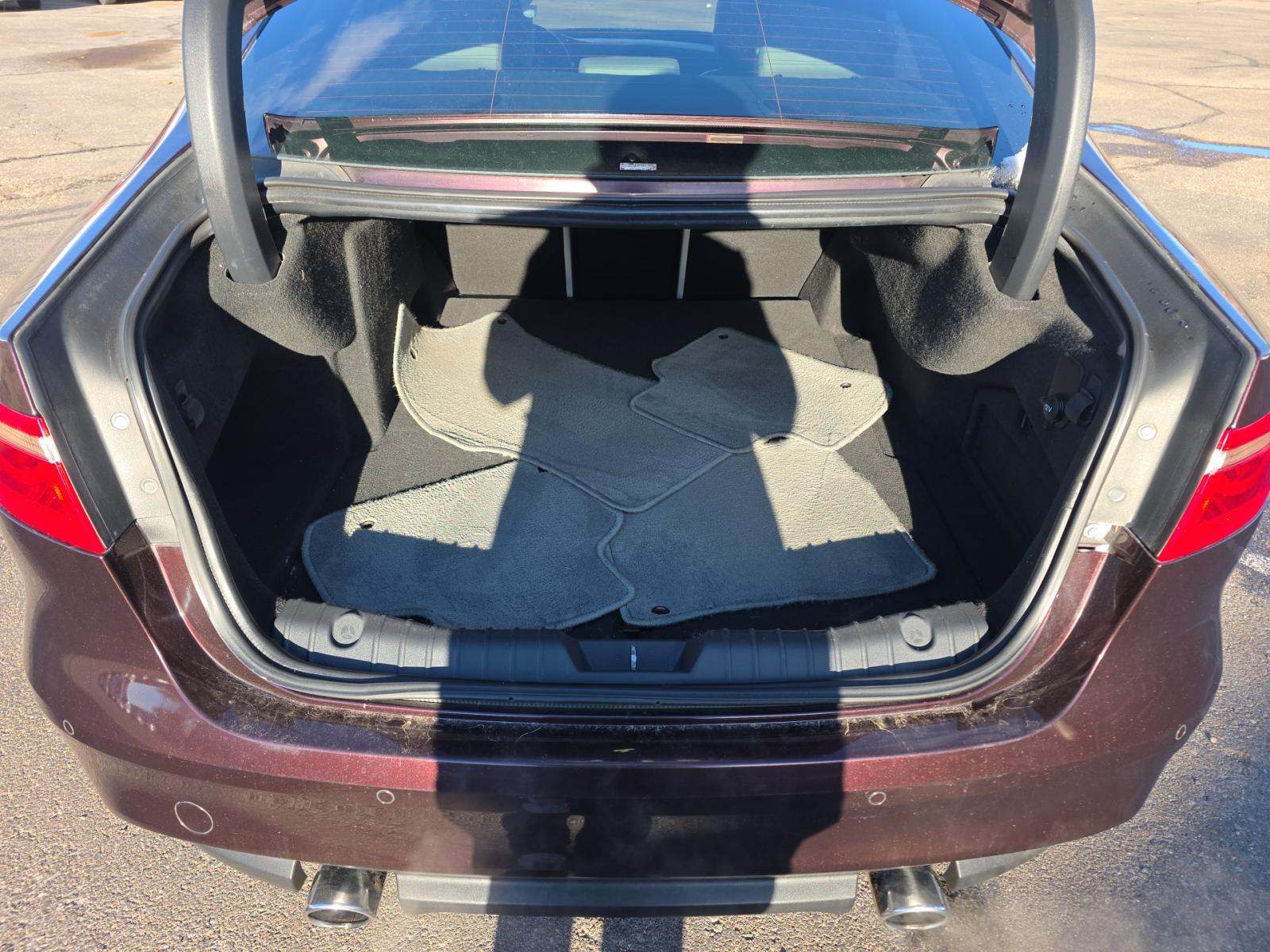 2017 Jaguar XF 35t Prestige RWD