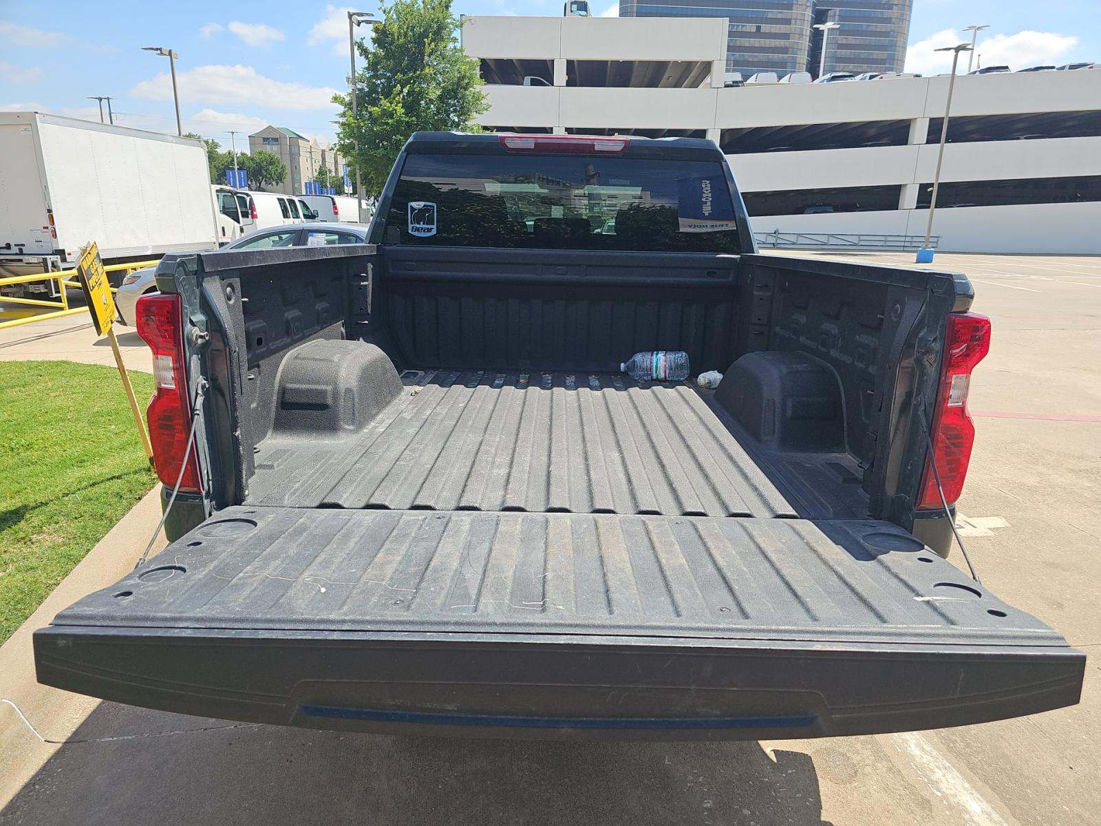 2025 Chevrolet Silverado 1500 LT RWD