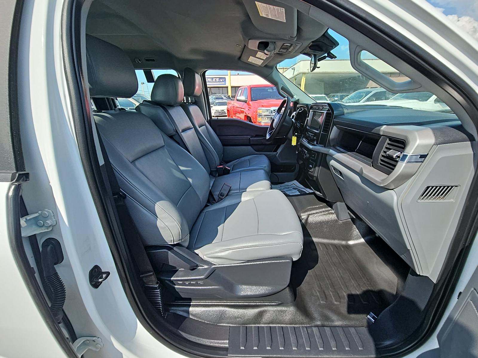 2022 Ford F-150 XL RWD