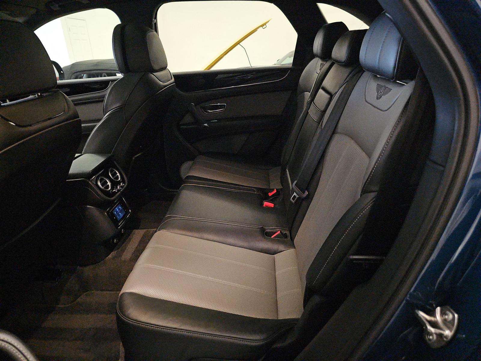 2019 Bentley Bentayga V8 AWD