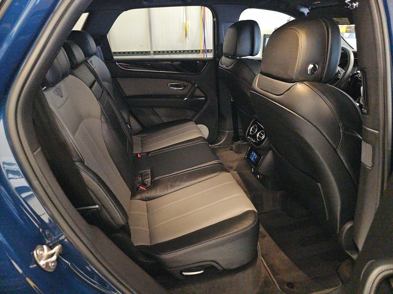 2019 Bentley Bentayga V8 AWD