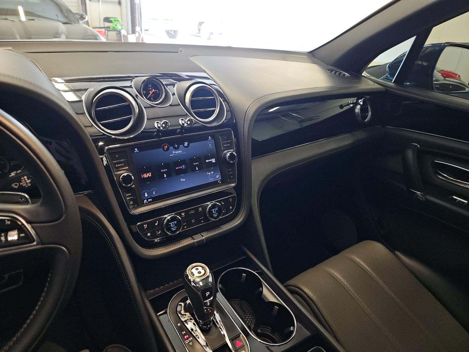 2019 Bentley Bentayga V8 AWD