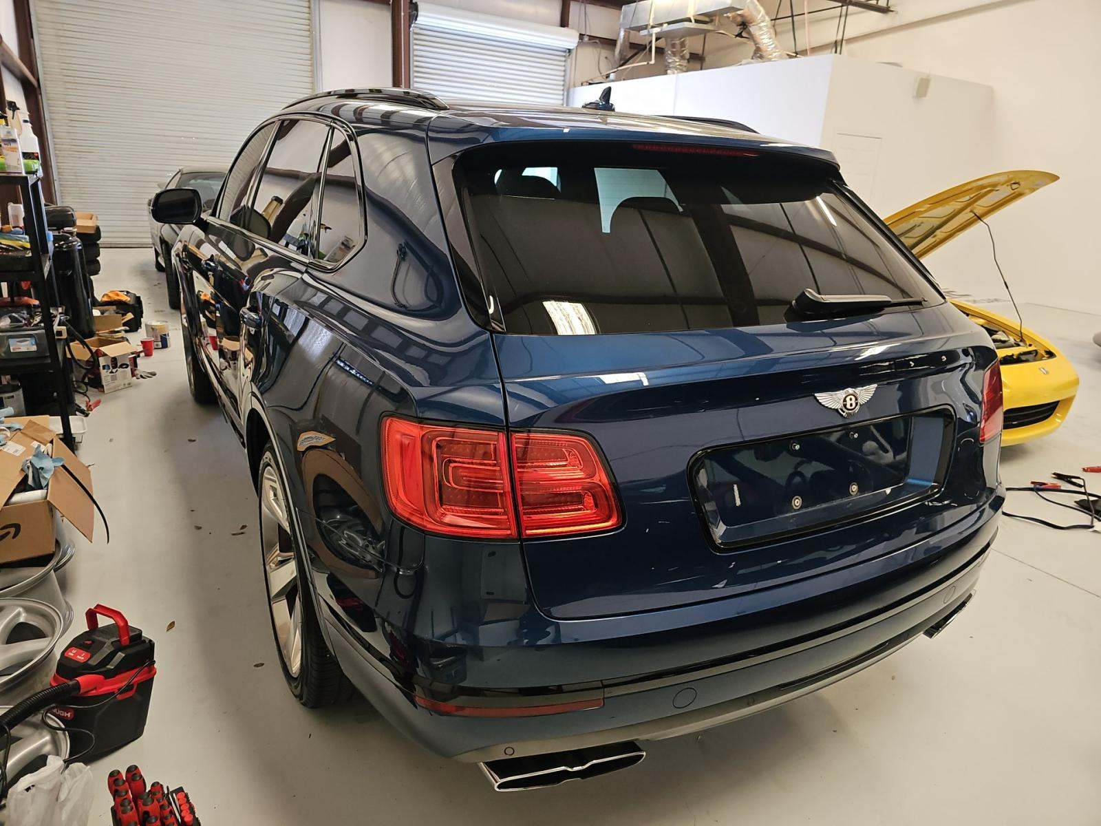 2019 Bentley Bentayga V8 AWD
