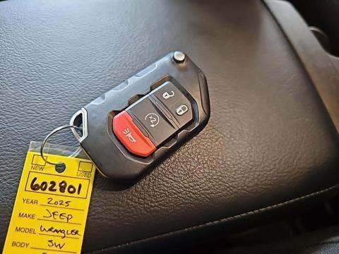 JEEP 4XE RUBICON - 8