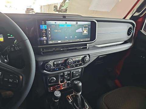 JEEP 4XE RUBICON - 10