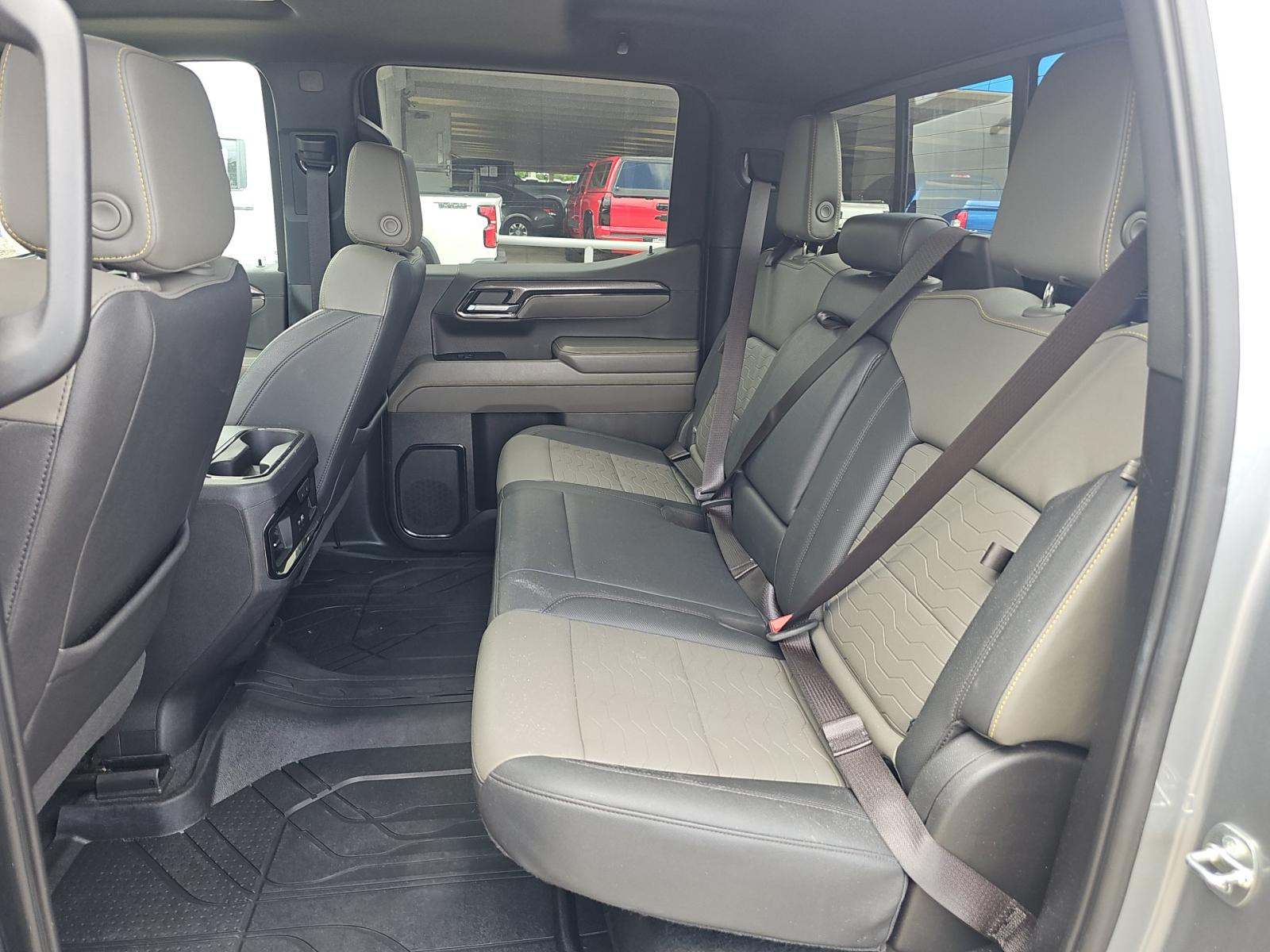 2023 Chevrolet Silverado 1500 ZR2 AWD