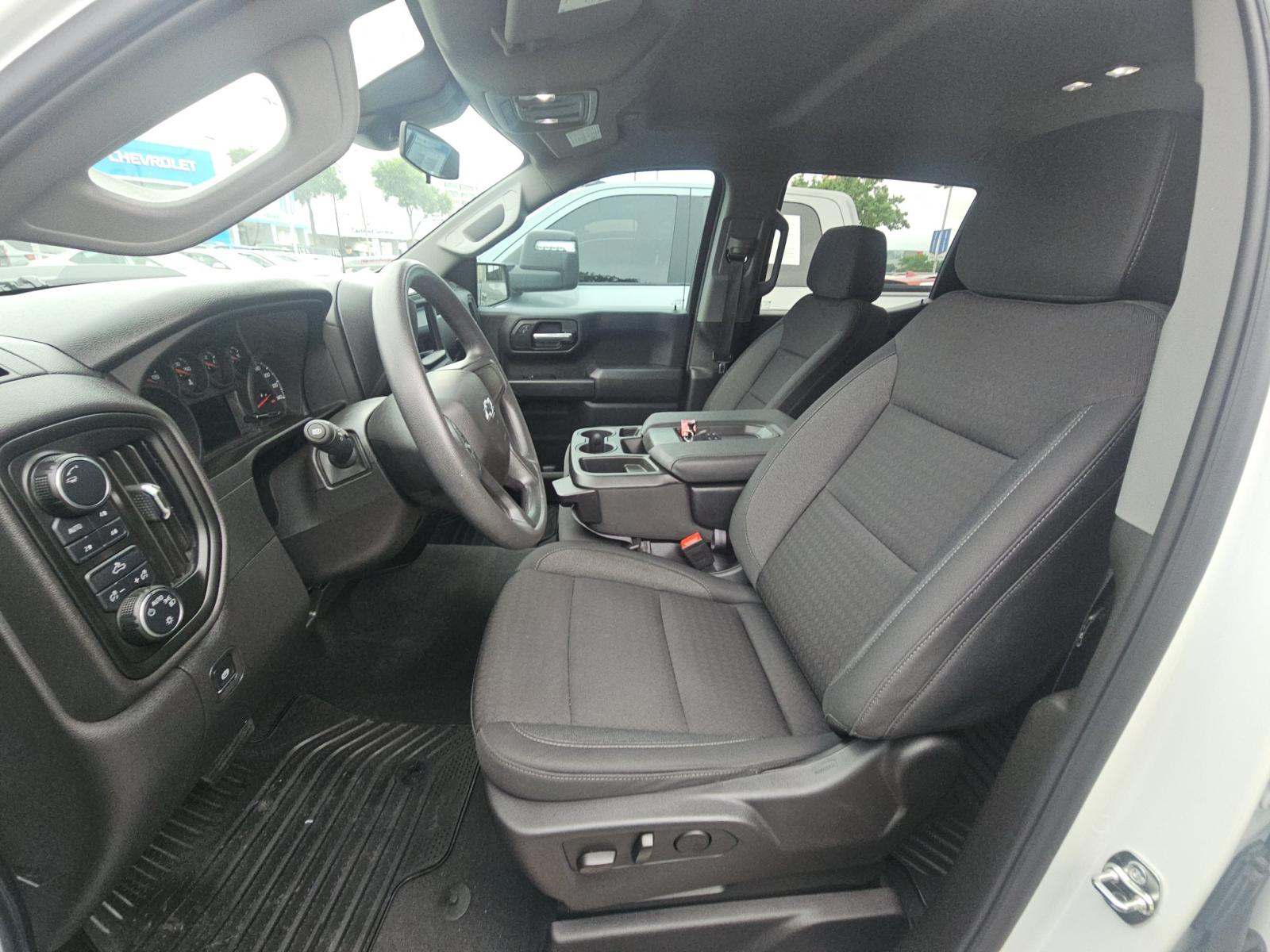 CHEVROLET SILVERADO - 6