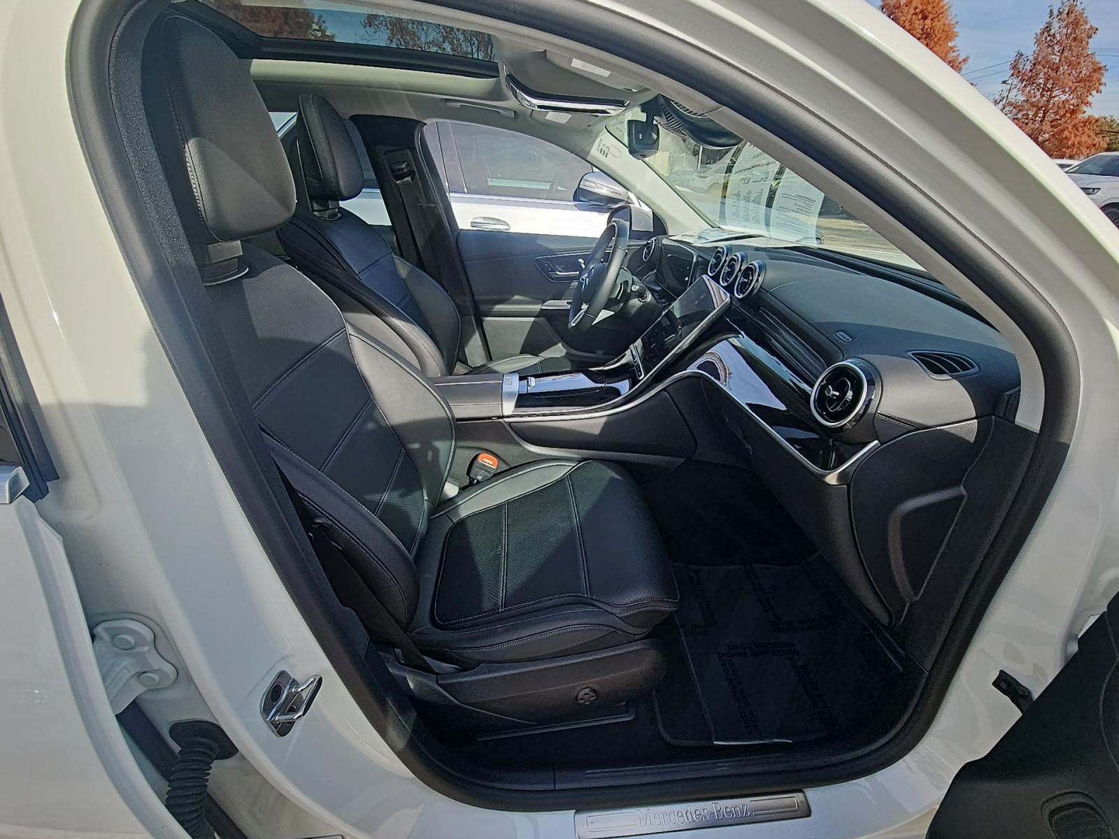 2024 Mercedes-Benz GLC GLC 300 RWD