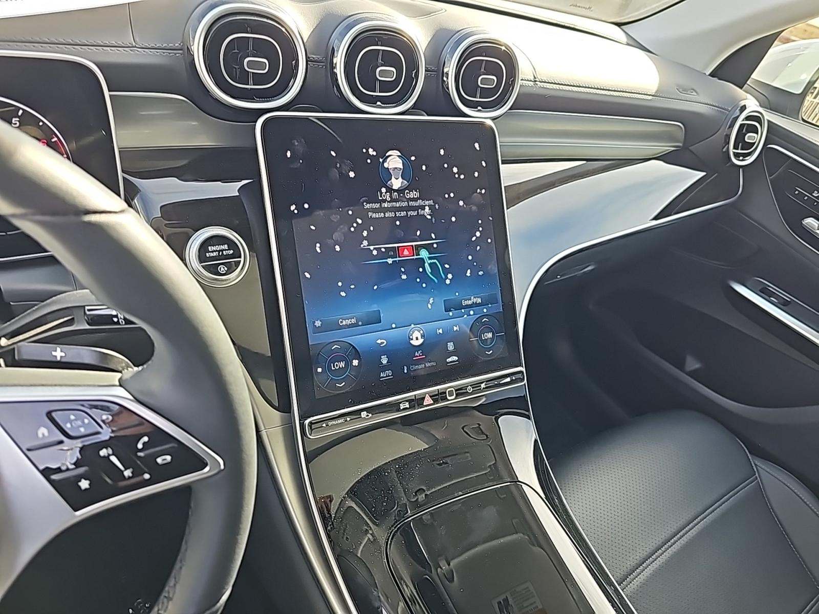 2024 Mercedes-Benz GLC GLC 300 RWD