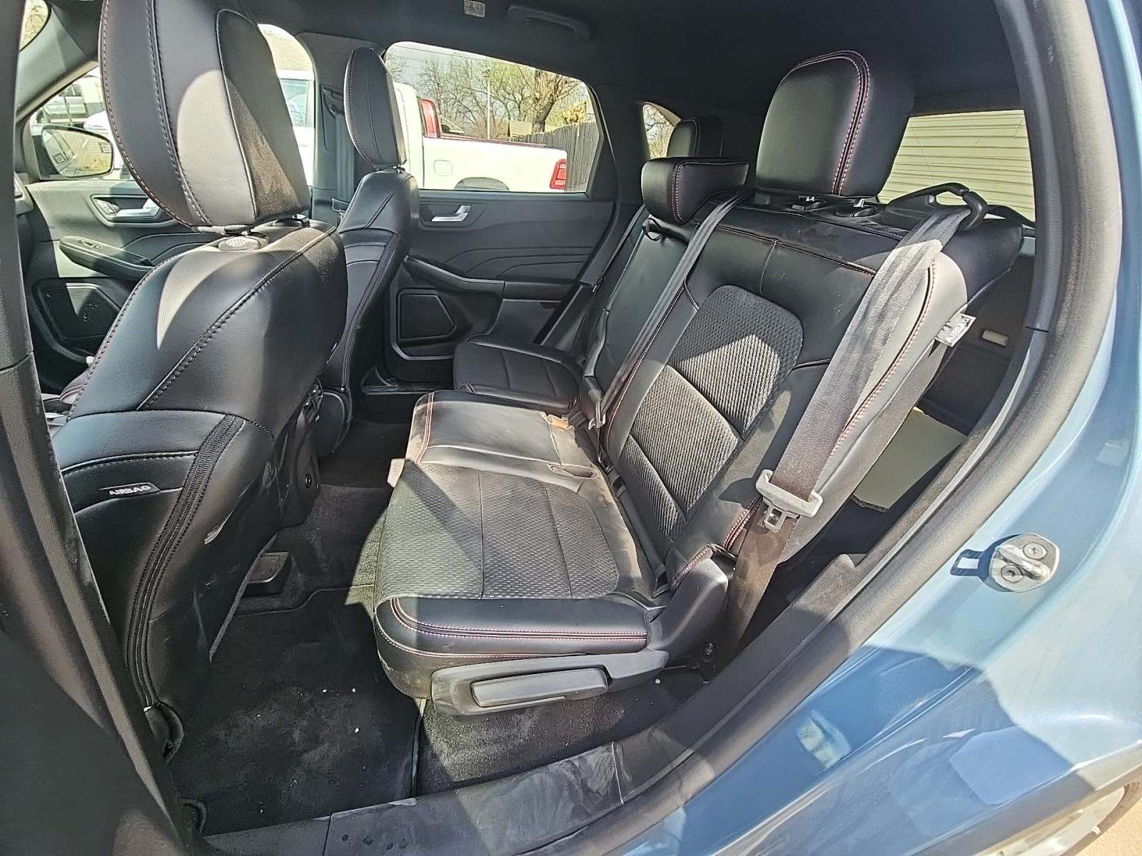 2025 Ford Escape ST-Line FWD