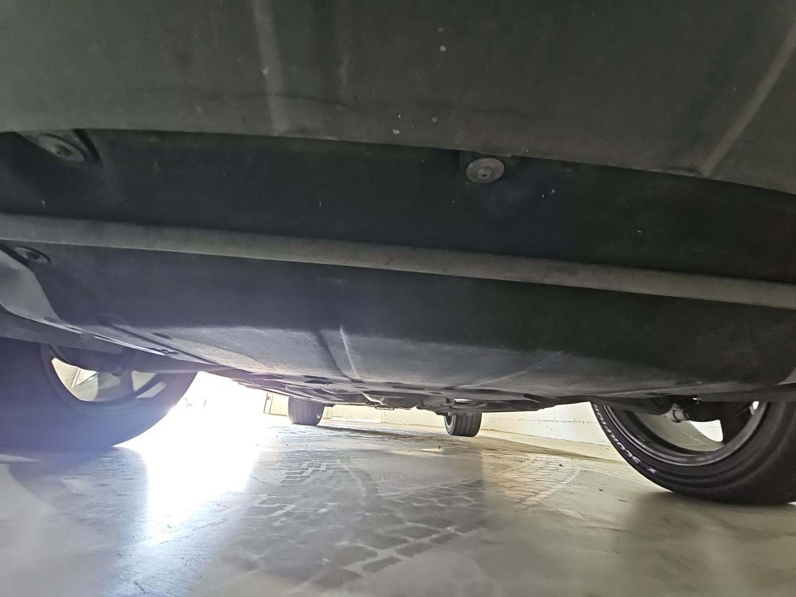 2017 Porsche Macan Base AWD