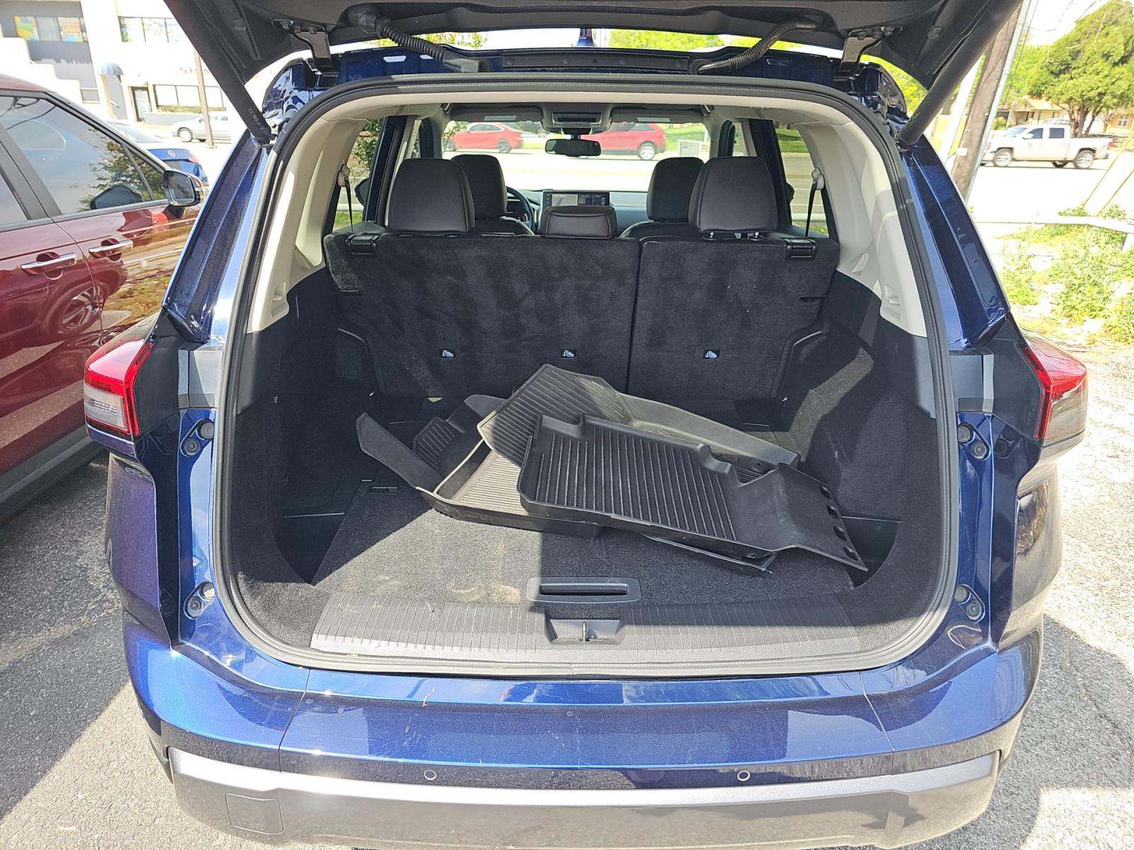 2024 Nissan Rogue SL FWD