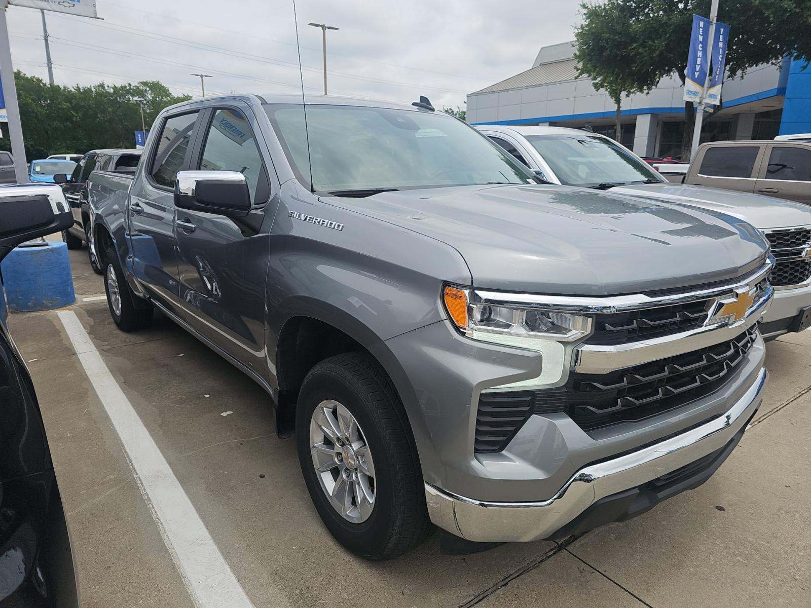 2025 Chevrolet Silverado 1500 LT RWD