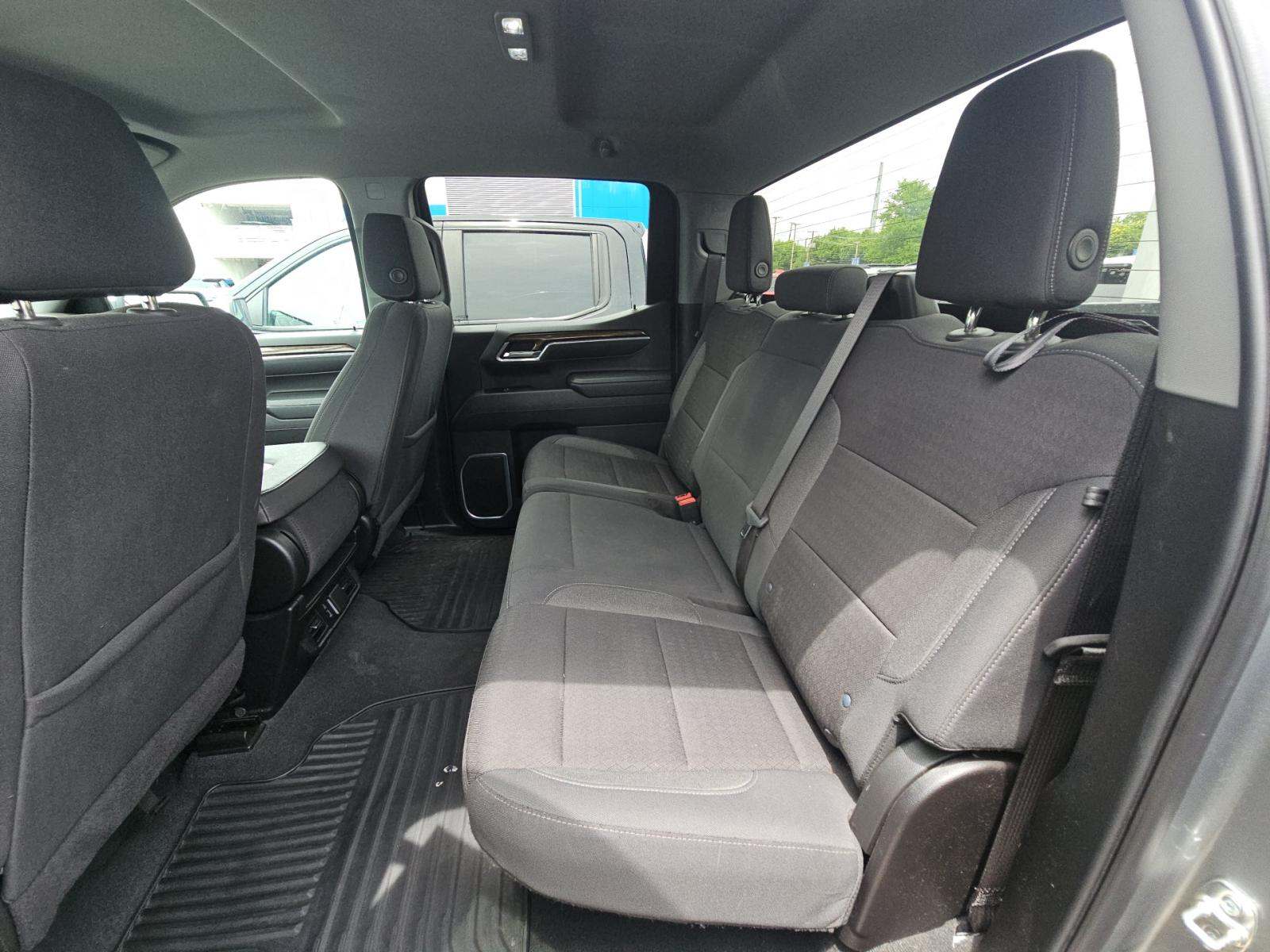 2025 Chevrolet Silverado 1500 LT RWD